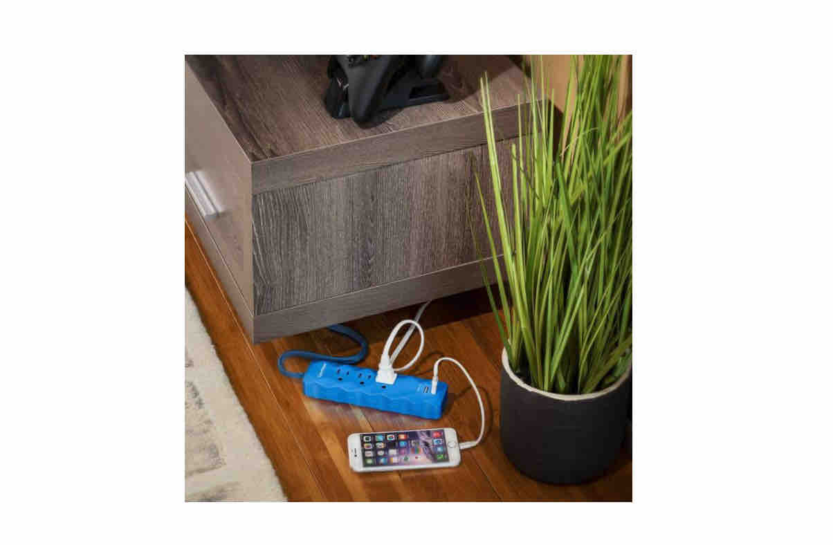 CyberPower ft. 3-Outlet 2-USB Surge Protector