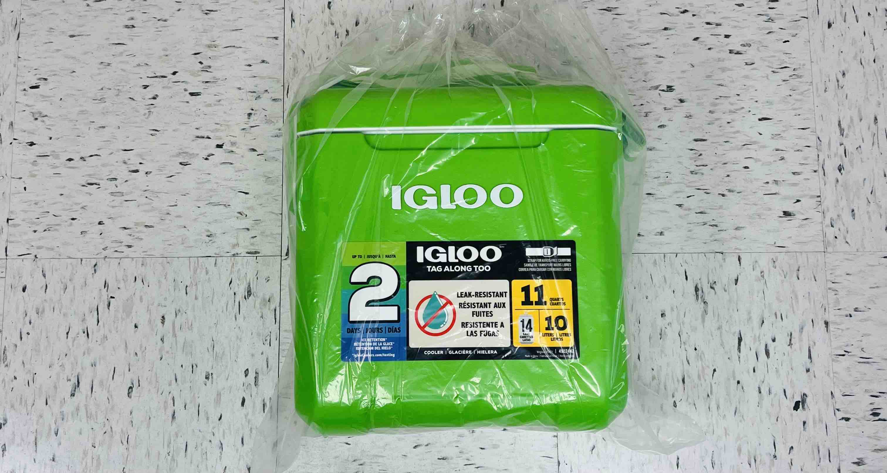 IGLOO Tag-Along-Too Green 11-Quart Tailgating Chest Cooler With Adjustable Strap And 2-Day Ice Retention