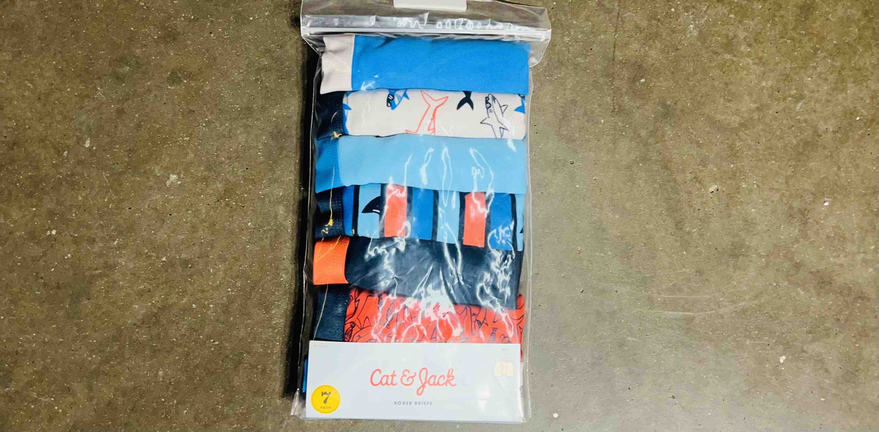 Cat & Jack Boxer Briefs Underwear, 7-Pk. Boys Size XL (16) Waist 29-30 - Shark Pattern.