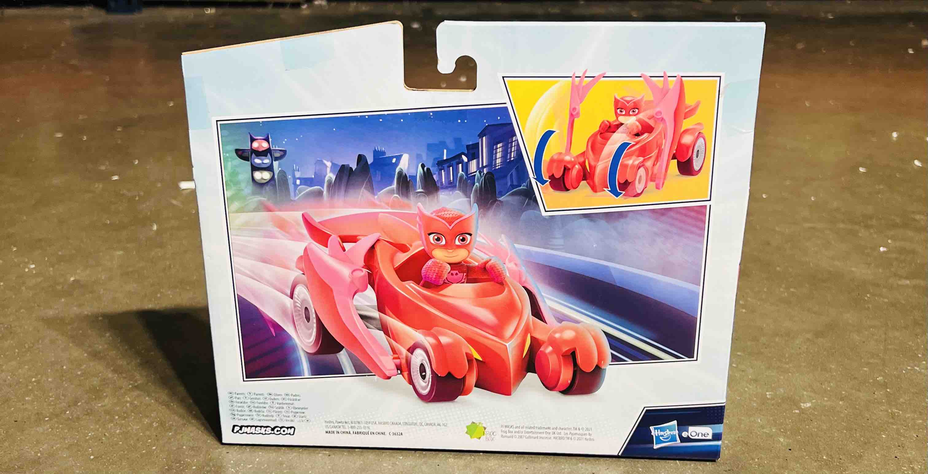 Hasbro PJ Masks Owlette Deluxe Owl Glider